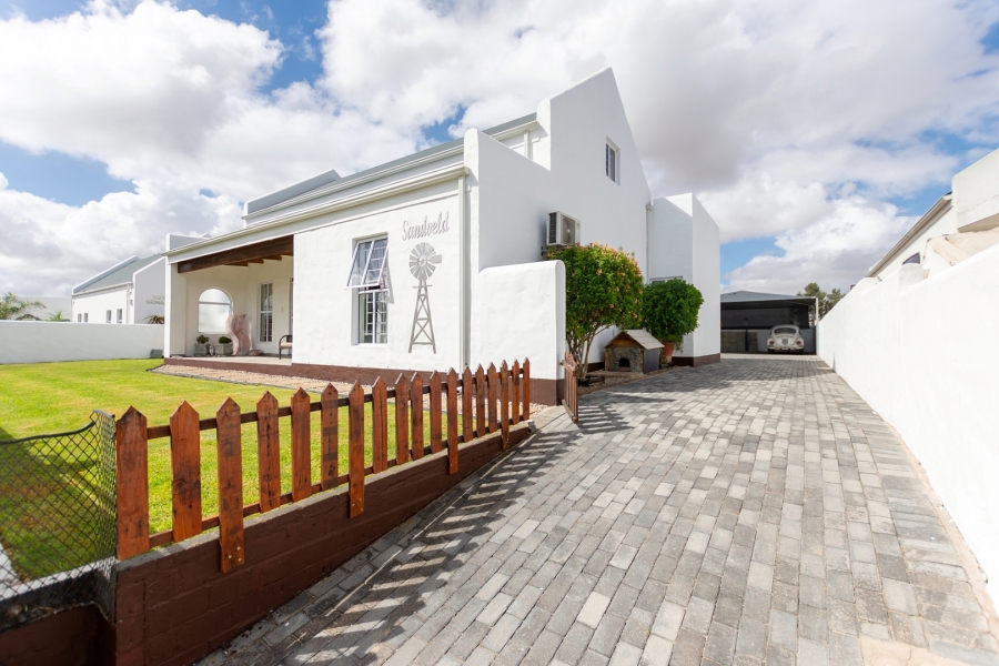 3 Bedroom Property for Sale in Laaiplek Western Cape